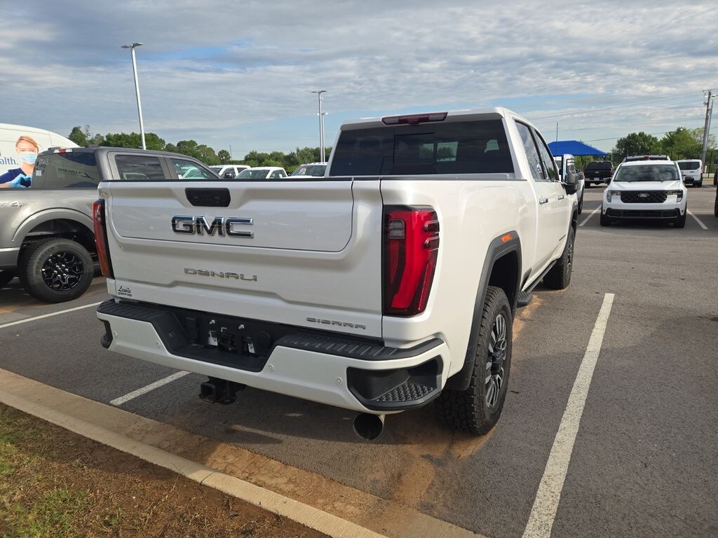 Used 2025 GMC Sierra 2500HD Denali Ultimate Truck Crew Cab