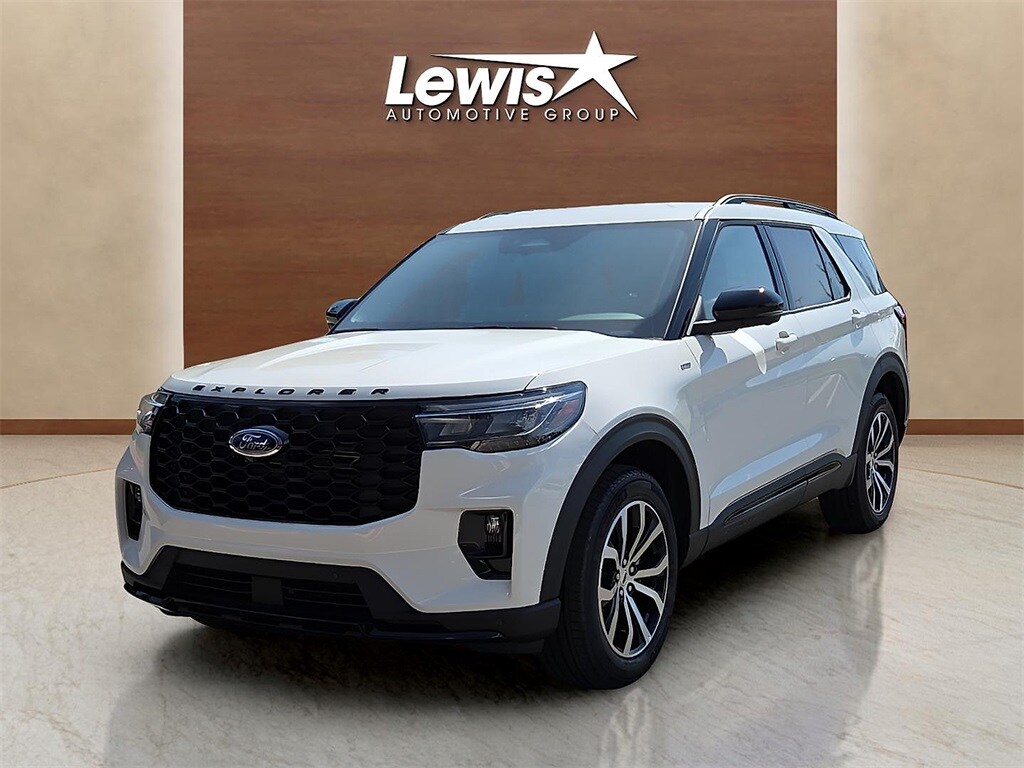 2025 Ford Explorer ST-Line photo 2
