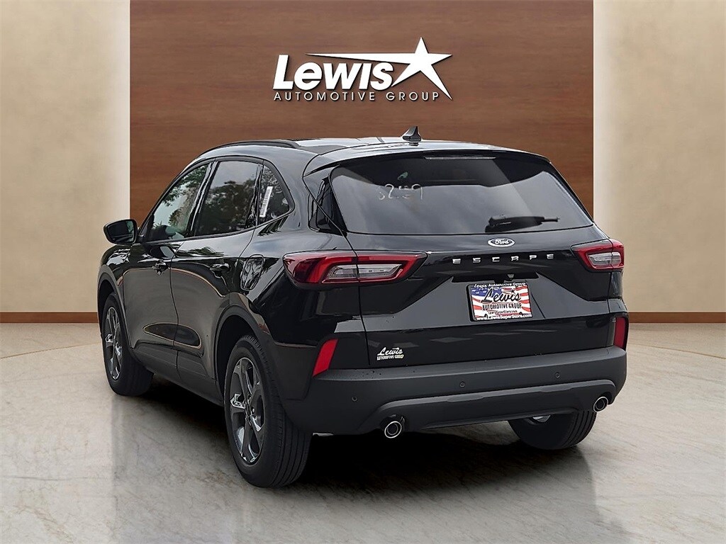 2025 Ford Escape ST-Line photo 2