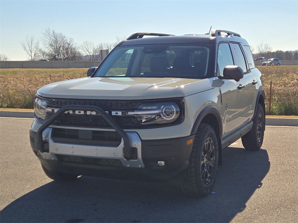 2025 Ford Bronco Sport Outer Banks's photo