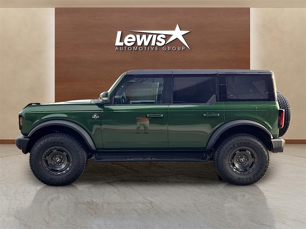 New 2025 Ford Bronco Outer Banks SUV