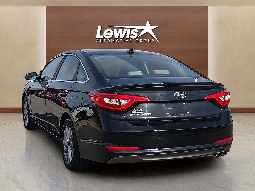 Used 2016 Hyundai Sonata Base Sedan