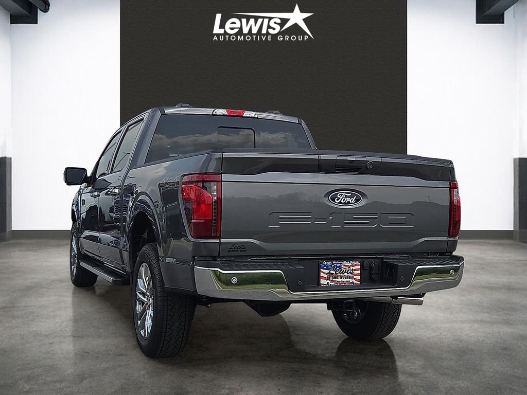 New 2026 Ford F-150 XLT Truck SuperCrew Cab