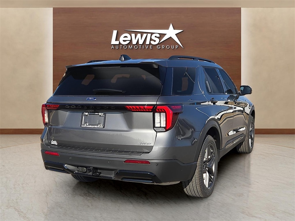 New 2026 Ford Explorer ST-Line SUV