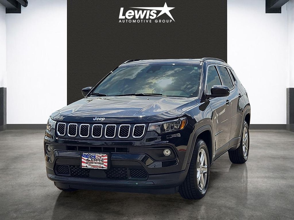 2024 Jeep Compass Latitude 4X4's photo