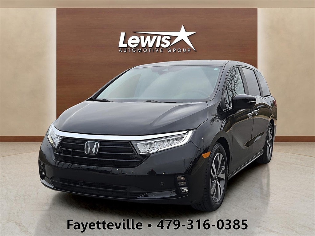 2023 Honda Odyssey Touring's photo