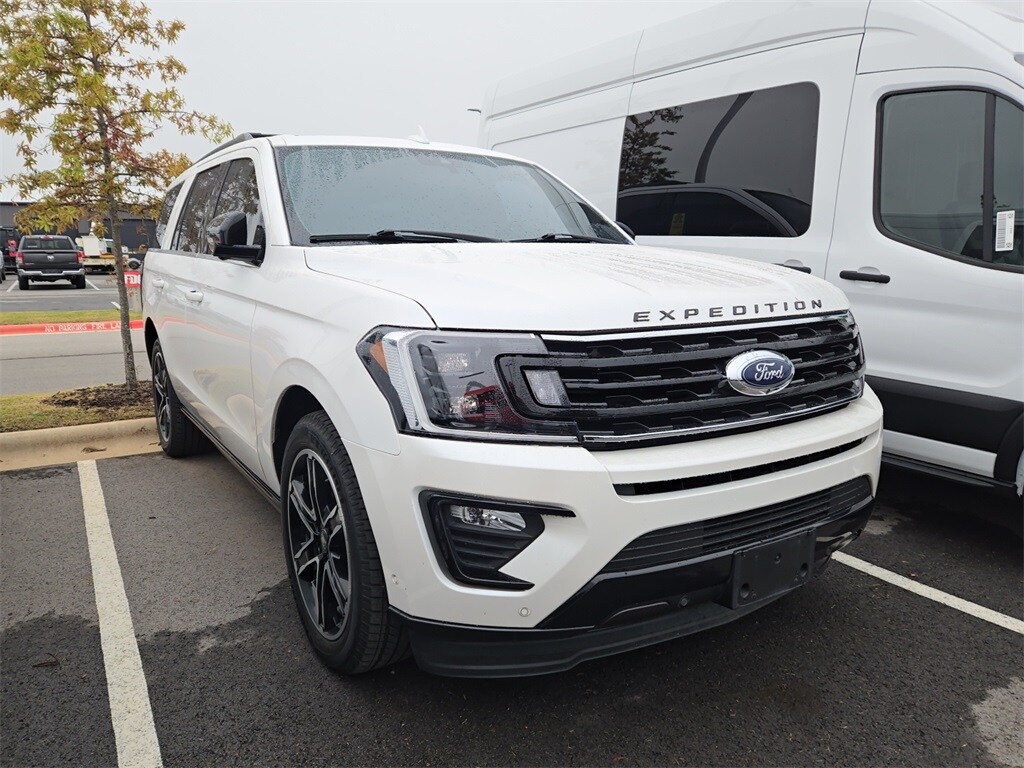 2019 Ford Expedition Limited photo 3