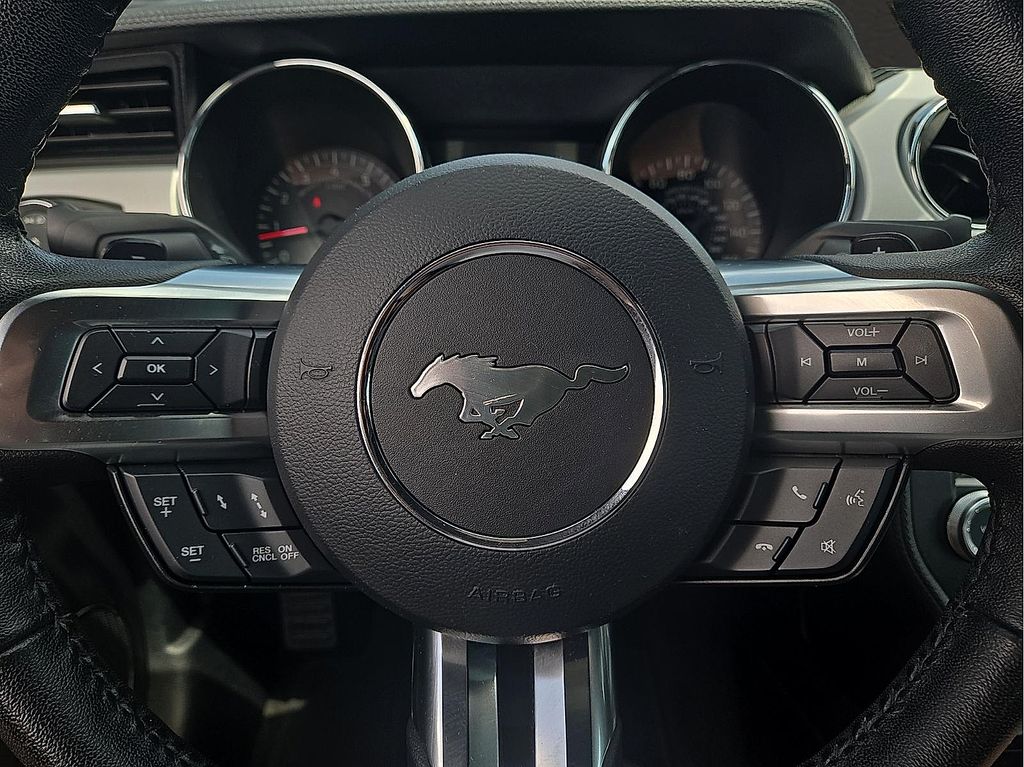 2016 Ford Mustang GT Premium - Photo 19