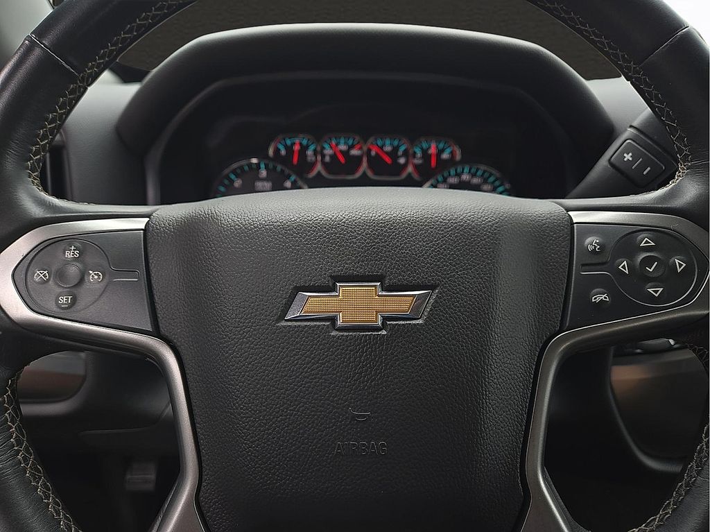 2018 Chevrolet Silverado 1500 LT - Photo 19