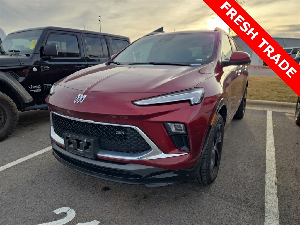 2024 Buick Encore GX Sport Touring's photo