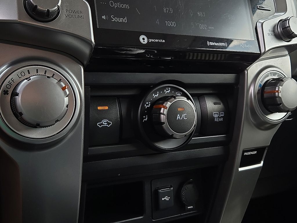 2021 Toyota 4Runner SR5 Premium - Photo 15