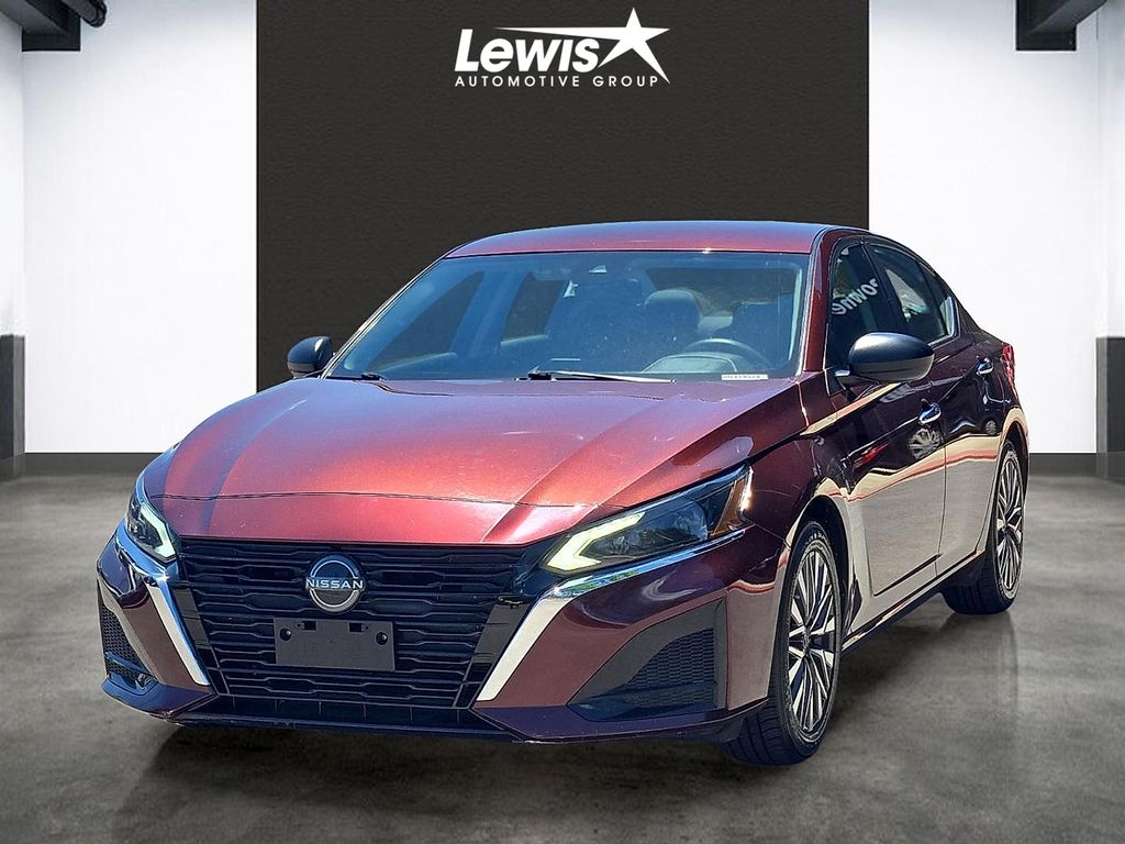 2024 Nissan Altima 2.5 SV's photo