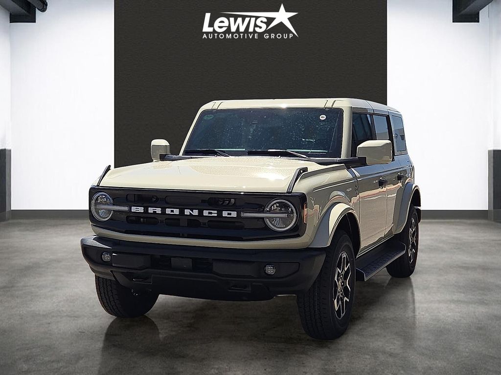 2026 Ford Bronco Outer Banks 4x4's photo