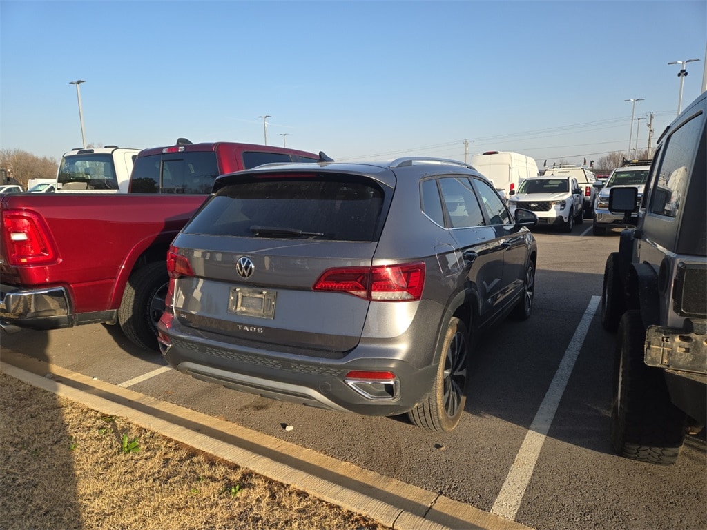 Used 2024 Volkswagen Taos 1.5T SE SUV