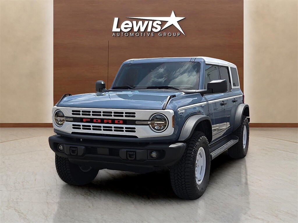 2025 Ford Bronco Heritage First Edition photo 2