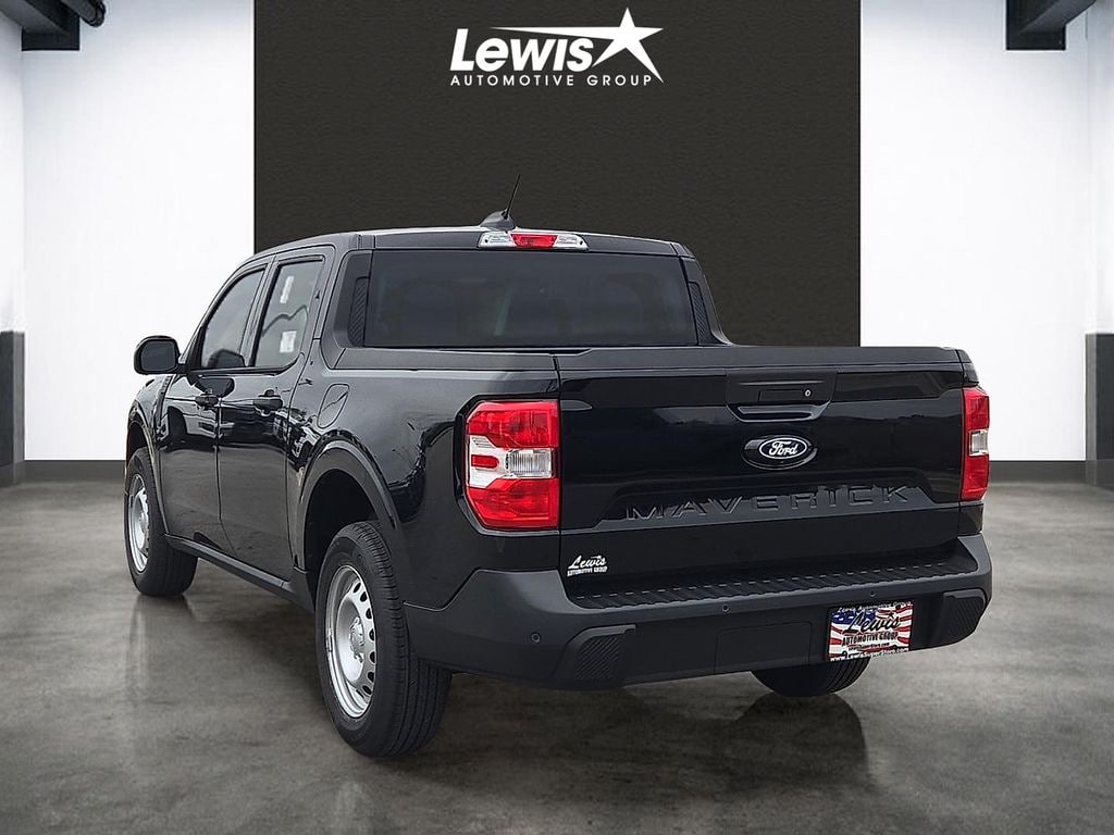 New 2026 Ford Maverick XL Truck SuperCrew