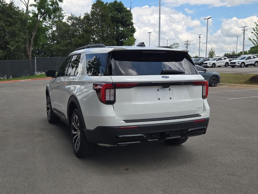 New 2026 Ford Explorer ST-Line SUV