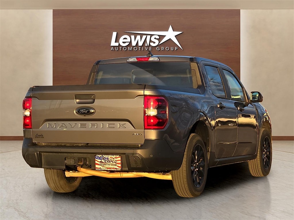 Used 2024 Ford Maverick Lariat Truck SuperCrew