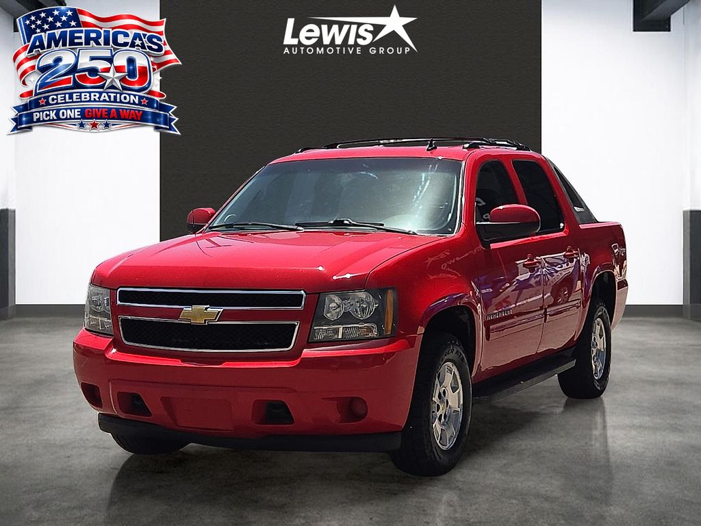2012 Chevrolet Avalanche 4WD Avalanche LS's photo