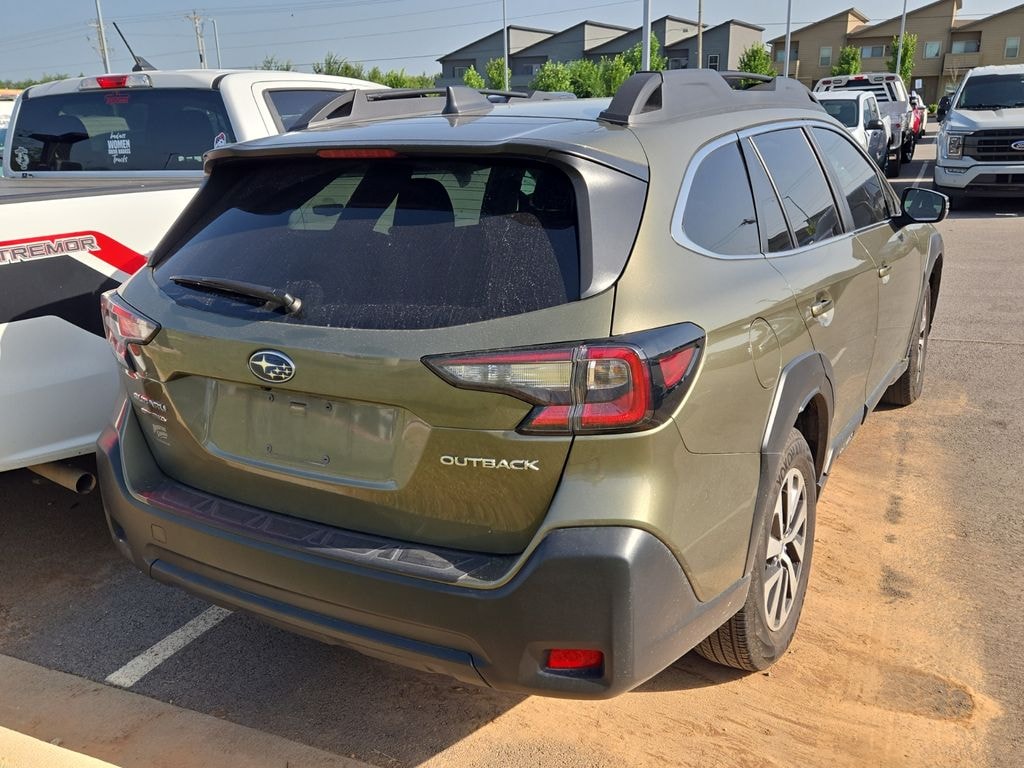 Used 2025 Subaru Outback Premium SUV