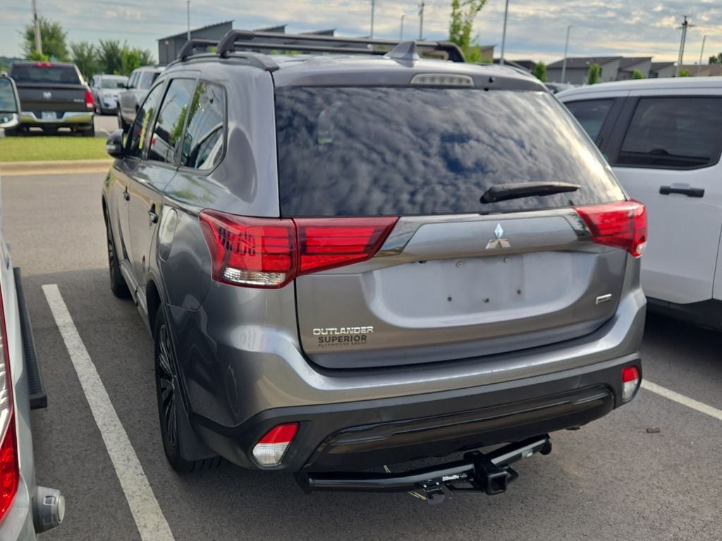 Used 2020 Mitsubishi Outlander LE CUV