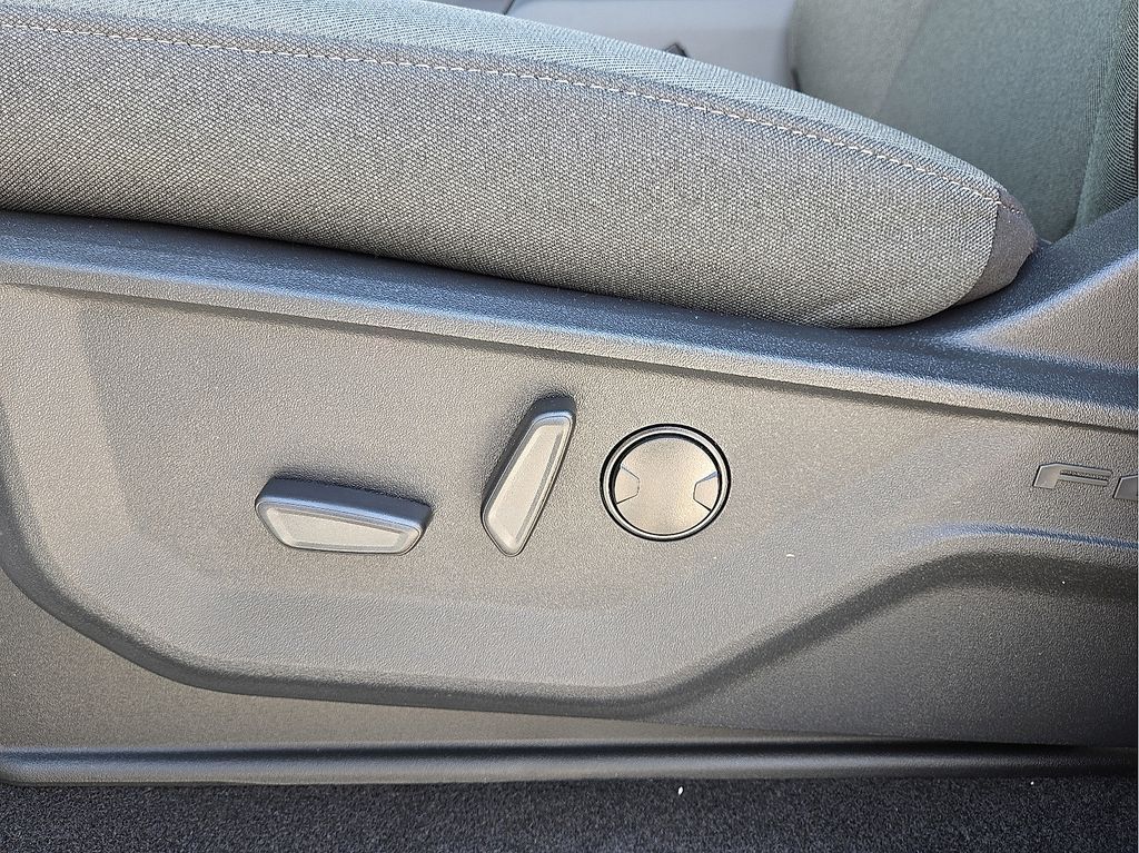 2024 Ford F-150 XLT - Photo 26