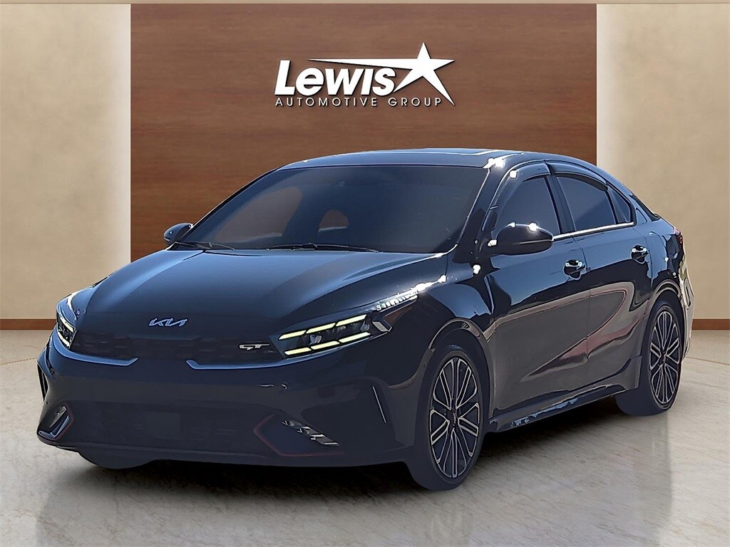 2024 Kia Forte GT photo 2