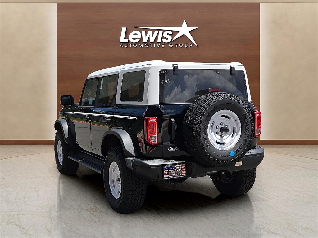 2025 Ford Bronco Heritage First Edition photo 3
