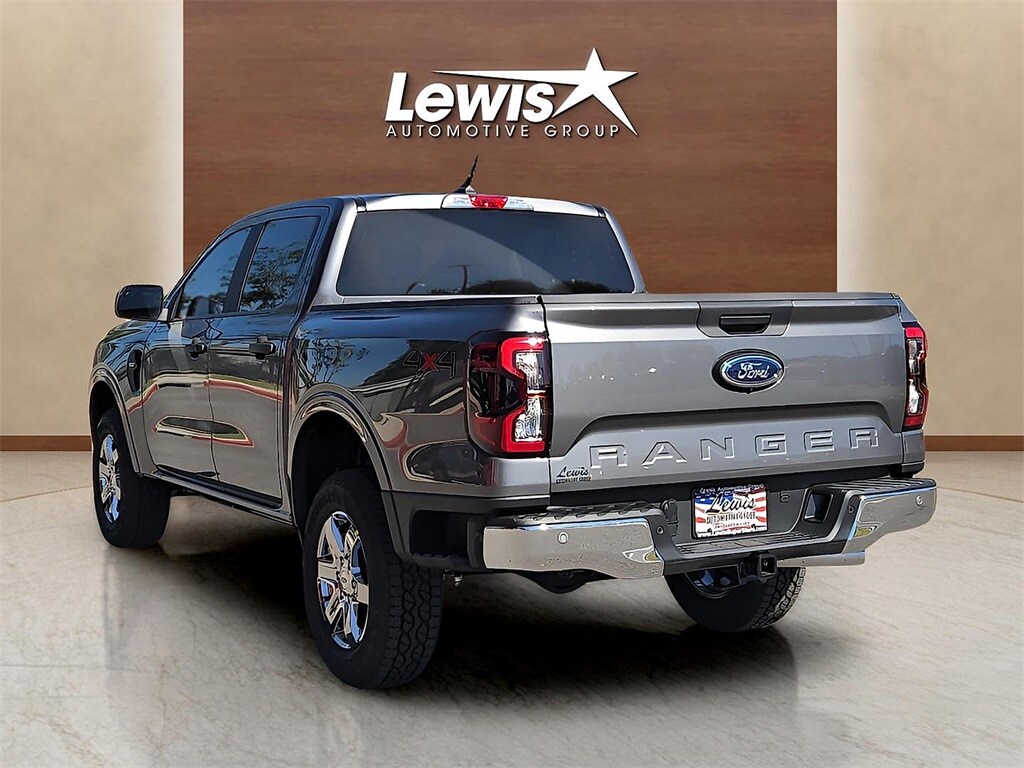 2025 Ford Ranger XLT photo 2