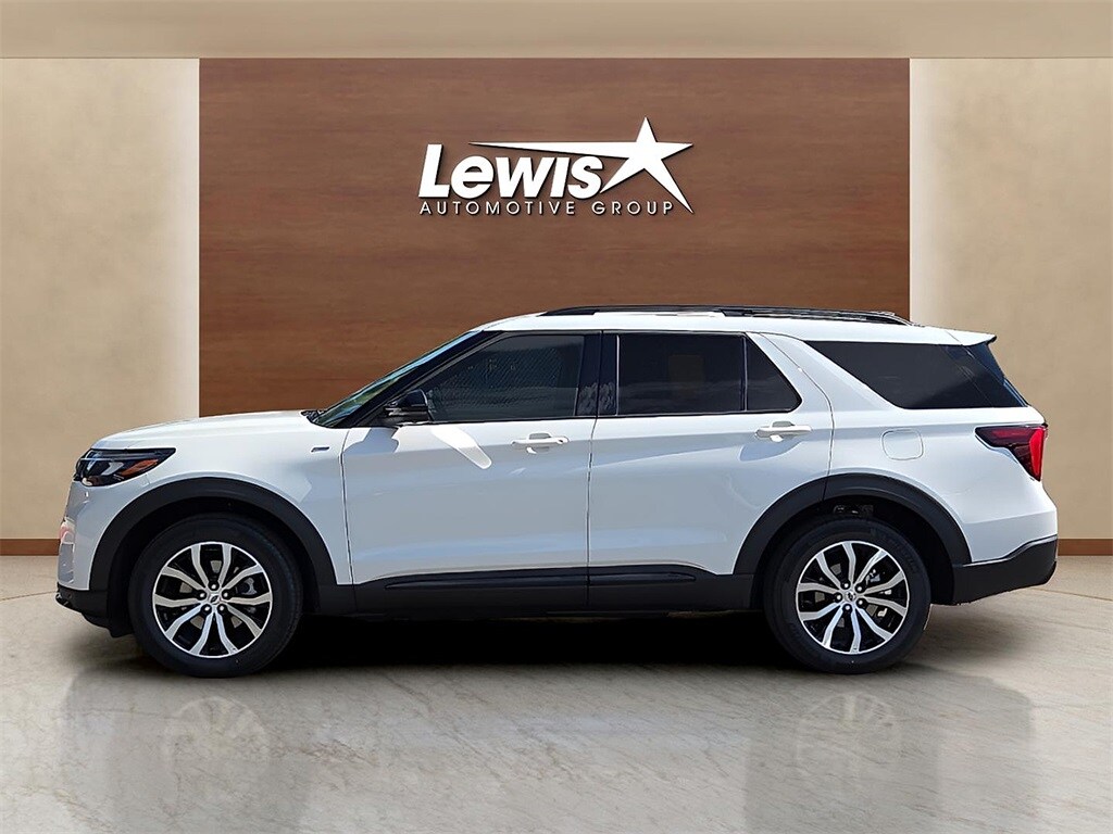 2025 Ford Explorer ST-Line photo 3