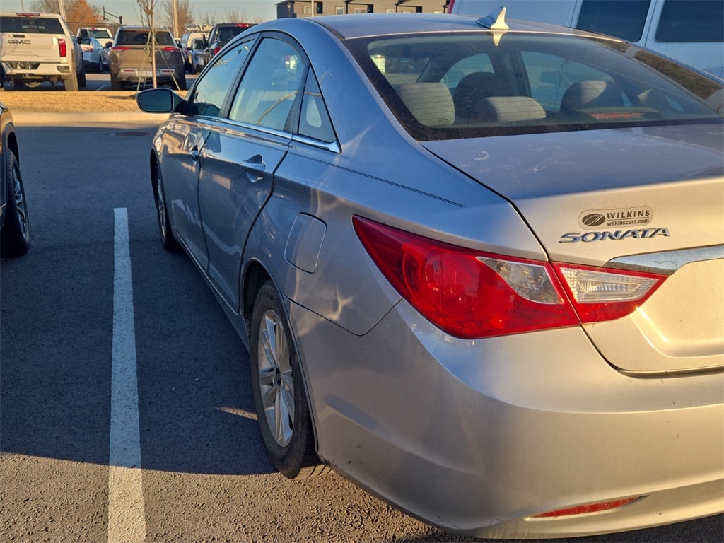 Used 2011 Hyundai Sonata GLS Sedan