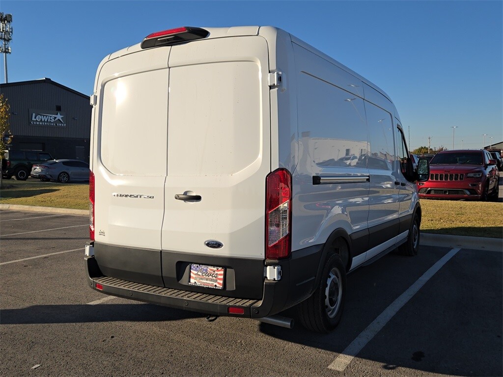 2025 Ford Transit Cargo Van photo 2