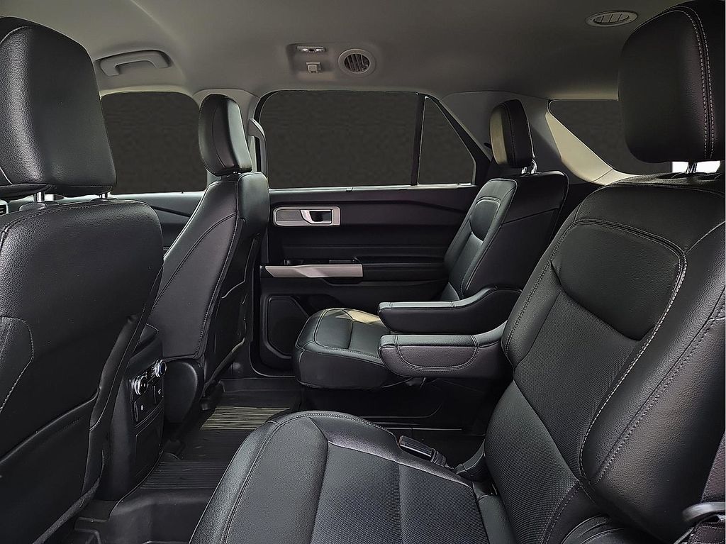 2022 Ford Explorer Limited - Photo 10