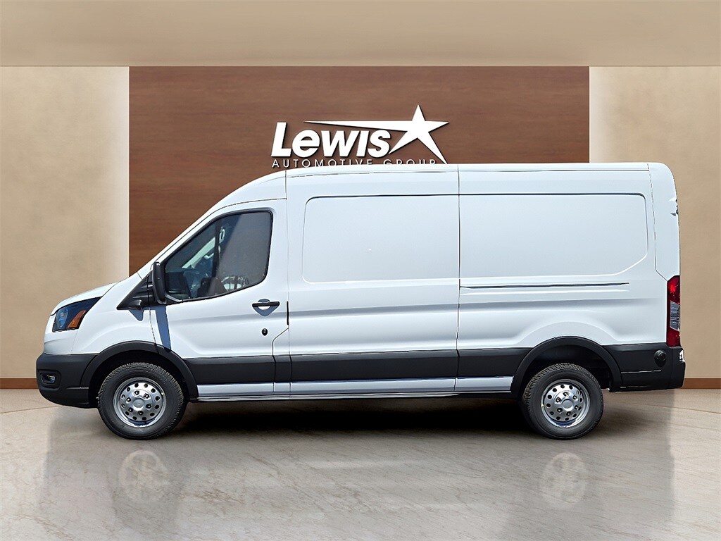 2024 Ford Transit photo 2