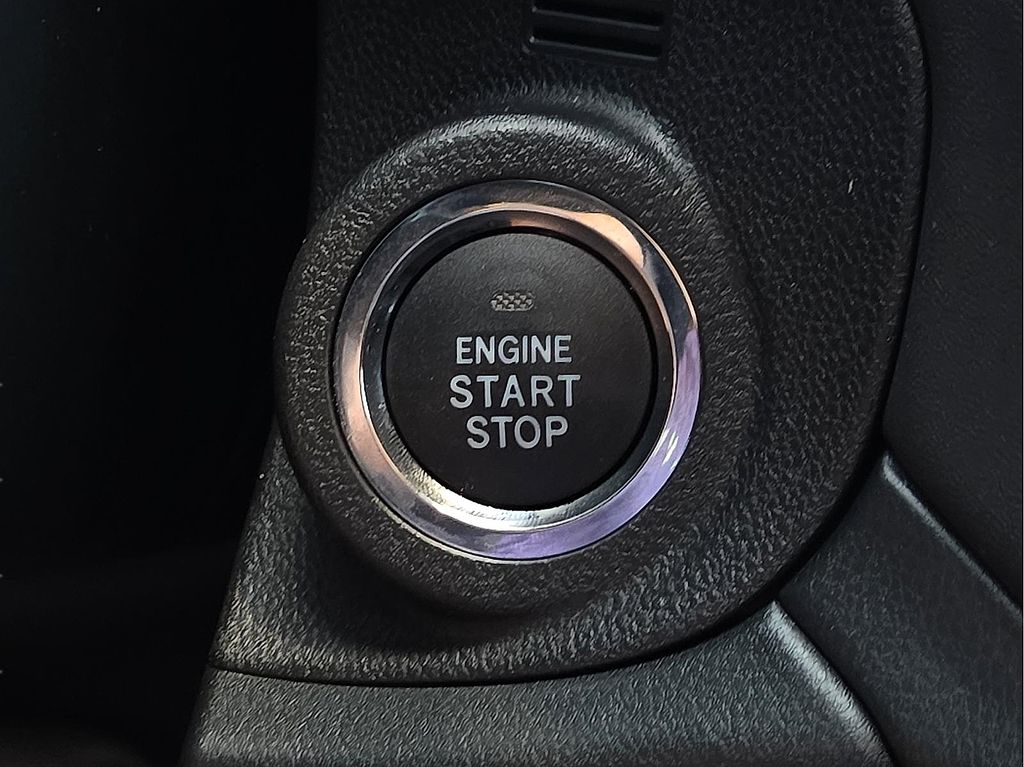 2025 Subaru Outback Touring - Photo 16