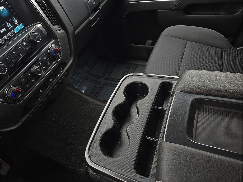 2018 Chevrolet Silverado 1500 LT - Photo 20