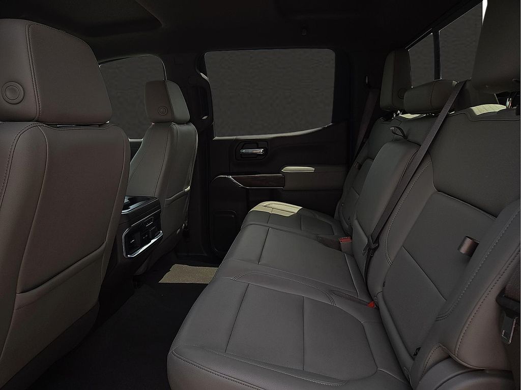 2020 GMC Sierra 1500 SLT - Photo 18