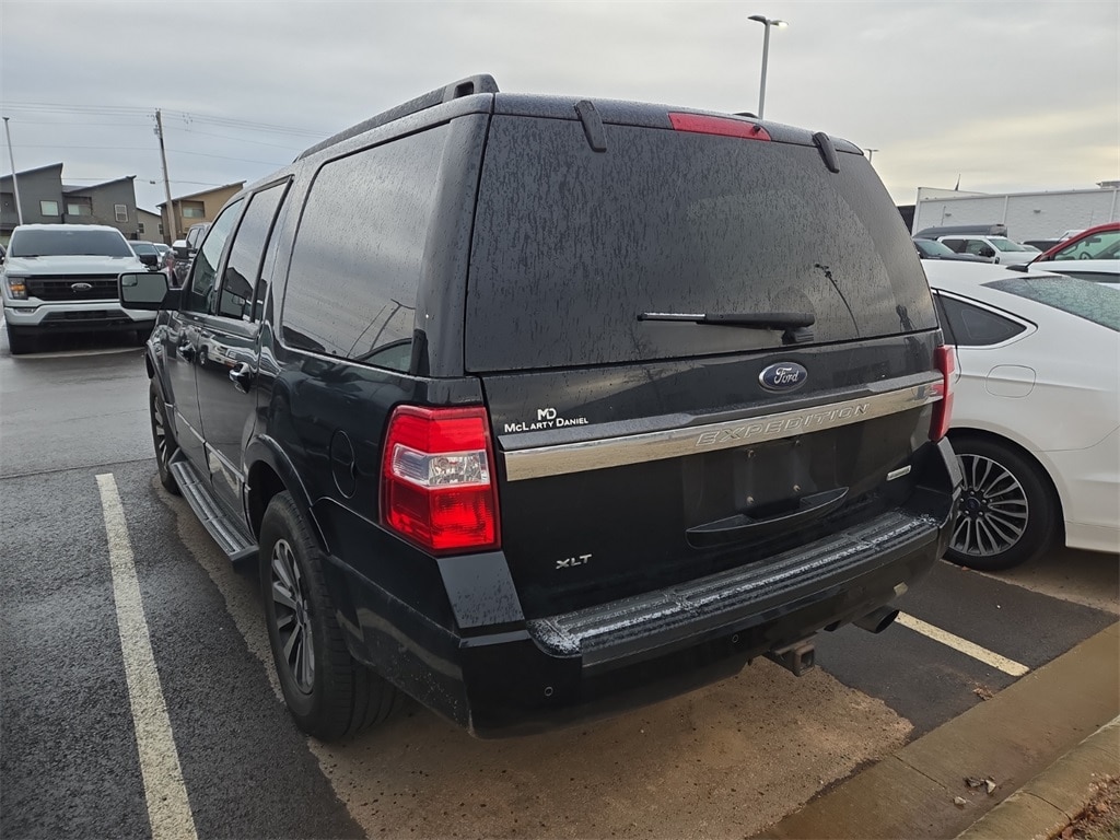 Used 2017 Ford Expedition XLT SUV
