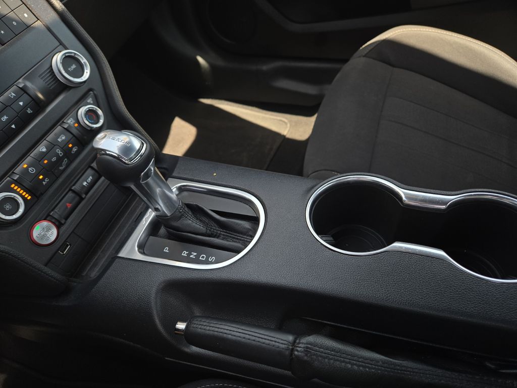 2020 Ford Mustang GT - Photo 20