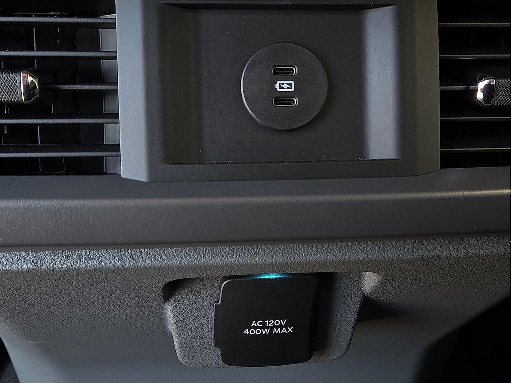 2026 Ford F-150 Lariat - Photo 9