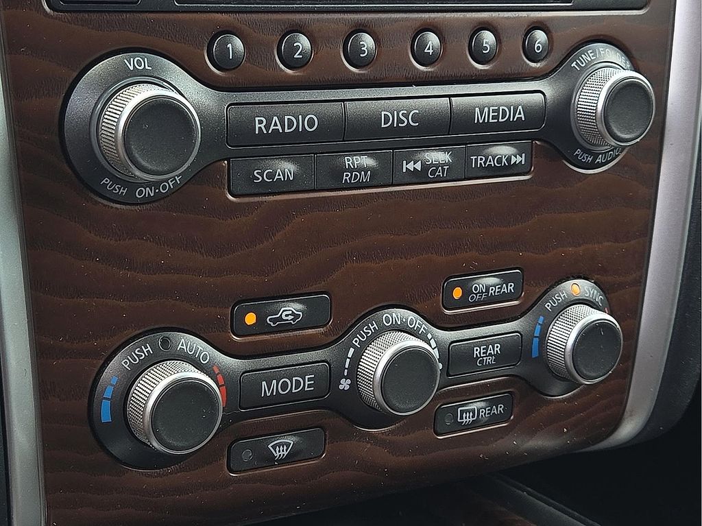 2019 Nissan Pathfinder Platinum - Photo 16