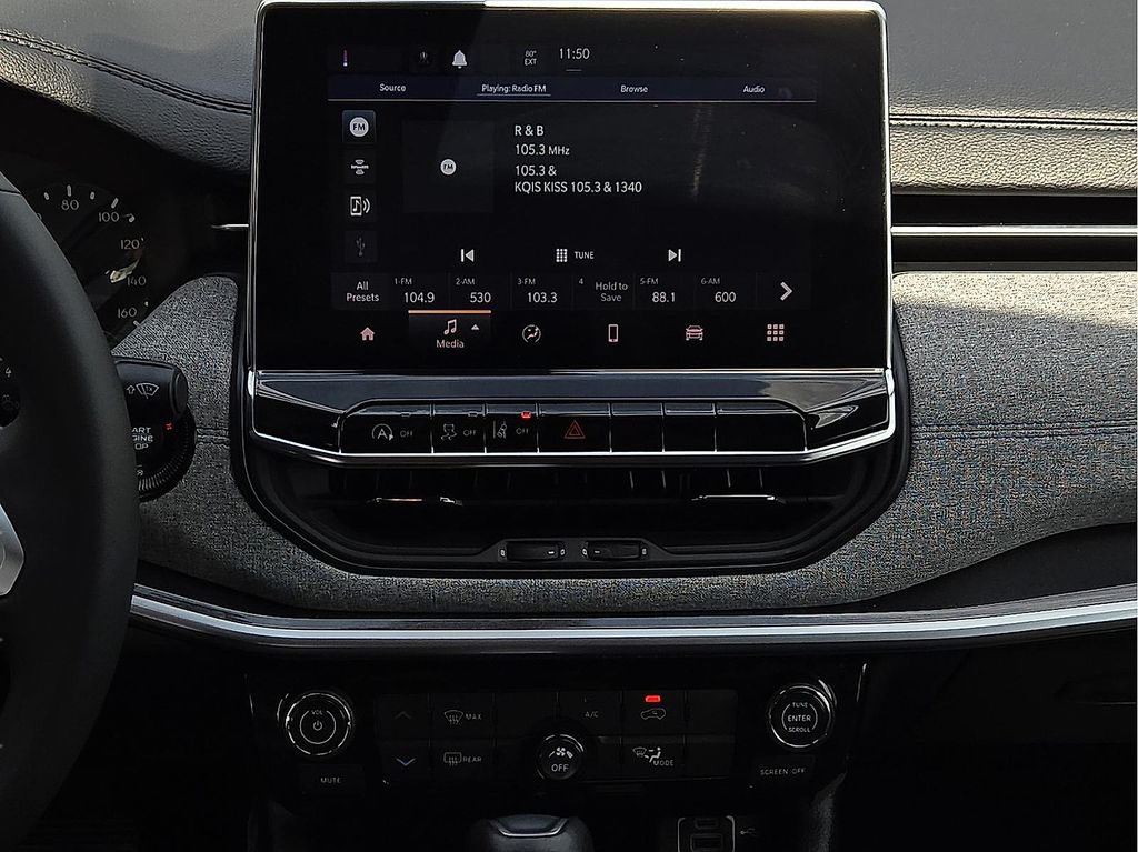 2024 Jeep Compass Latitude - Photo 11
