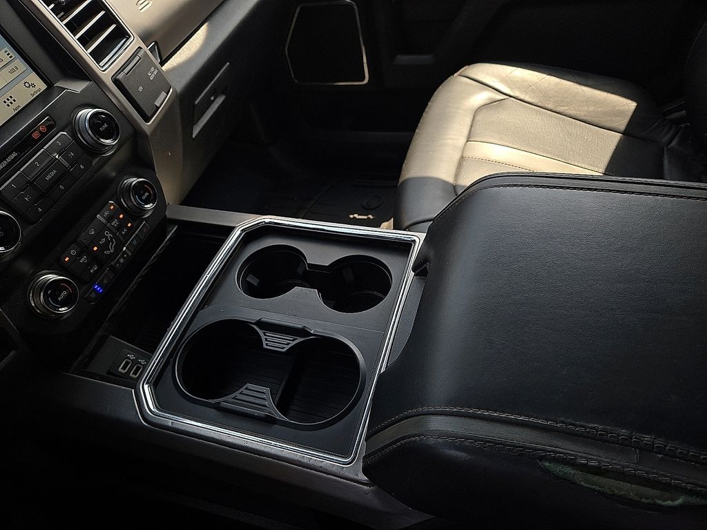 2019 Ford F-250 Super Duty Platinum - Photo 20