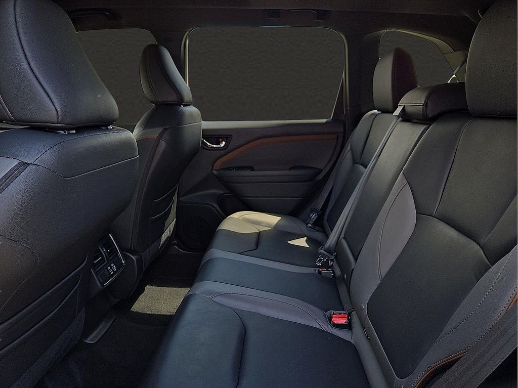 2025 Subaru Forester Sport - Photo 9