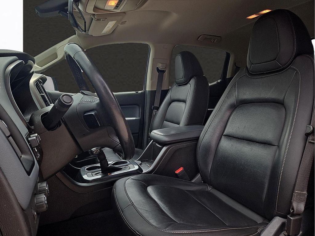 2021 Chevrolet Colorado Z71 - Photo 12