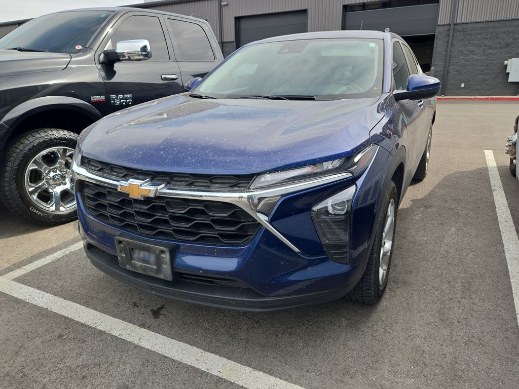 2024 Chevrolet Trax LS