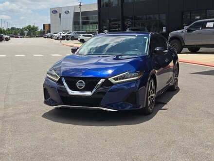 2021 Nissan Maxima SV Sedan