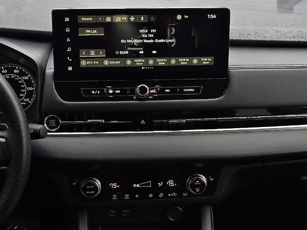 2025 Mitsubishi Outlander SE - Photo 11
