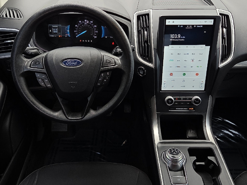 2023 Ford Edge SE - Photo 10