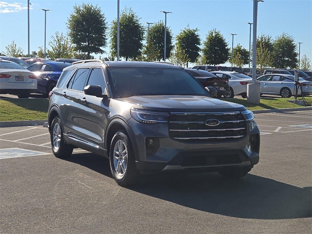 New 2025 Ford Explorer Active SUV